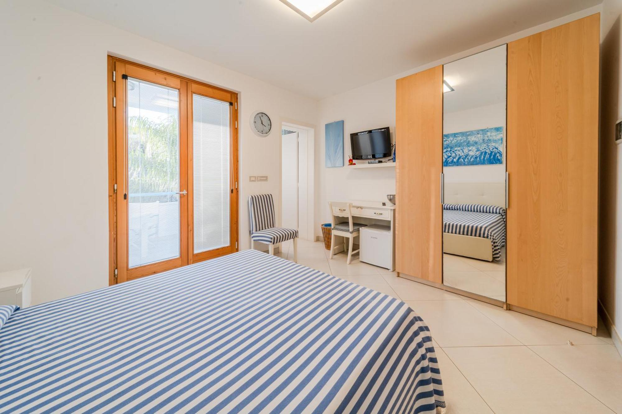 Lo Scalo Bed And Breakfast Marina Di Novaglie Alessano Dış mekan fotoğraf